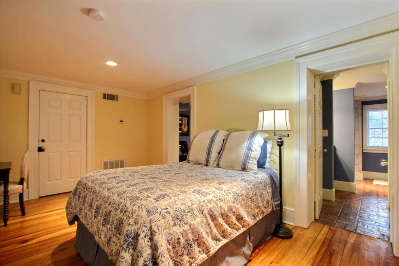 Bird Baldwin Magnolia Suite Savannah Exterior foto